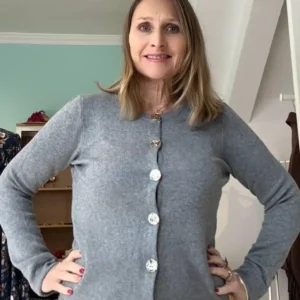 Rebeca de punto color gris