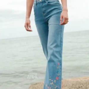 Vaquero bordado tiro alto