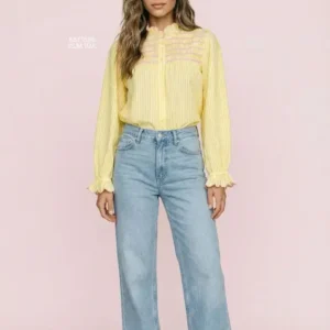 Blusa Amarilla Rayada con Bordado Rosa