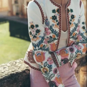 Chaqueta Bordada Elegante