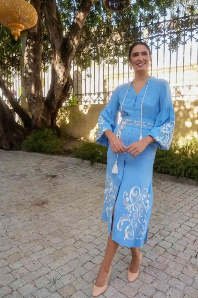 Vestido bordado  "Destino" azul